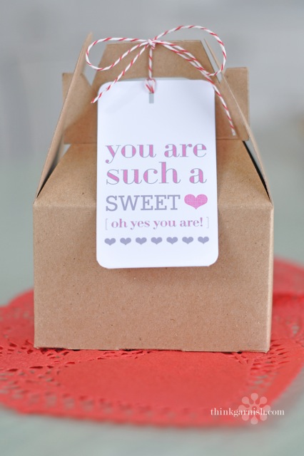 sweet box garnish valentine's day box